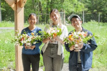 7/5/25 - "Flower Fireworks" Arranging Workshop - Image 3