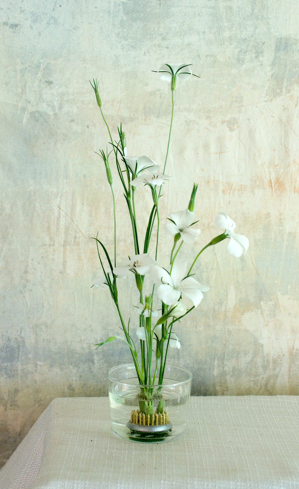 Ikebana-Style Arrangement - Image 6